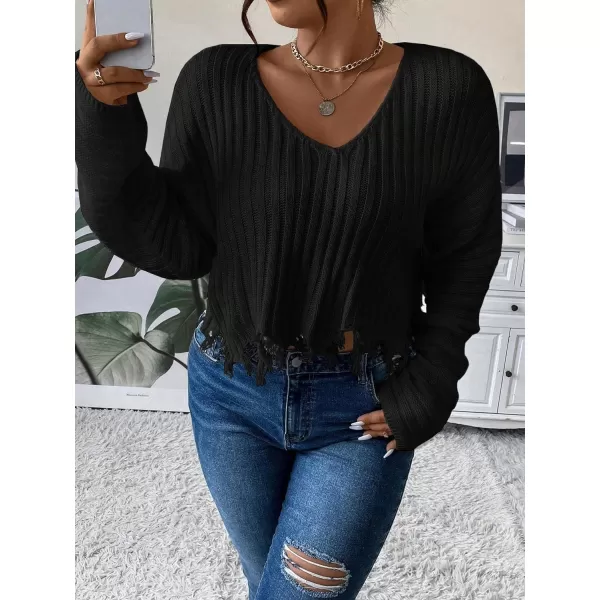 SweatyRocks Women's Plus Size Long Sleeve Drop Shoulder Crop Knit Sweater Distressed Raw Hem Casual Pullover Crop Sweaters