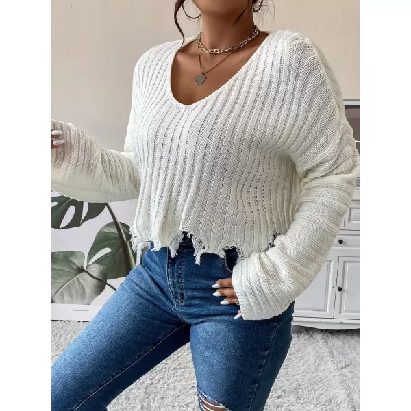 SweatyRocks Women's Plus Size Long Sleeve Drop Shoulder Crop Knit Sweater Distressed Raw Hem Casual Pullover Crop Sweaters
