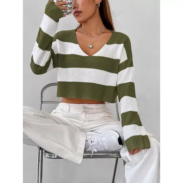 SweatyRocks Women's Striped Long Sleeve V Neck Crop Sweater Colorblock Drop Shoulder Pullover Sweater Tops