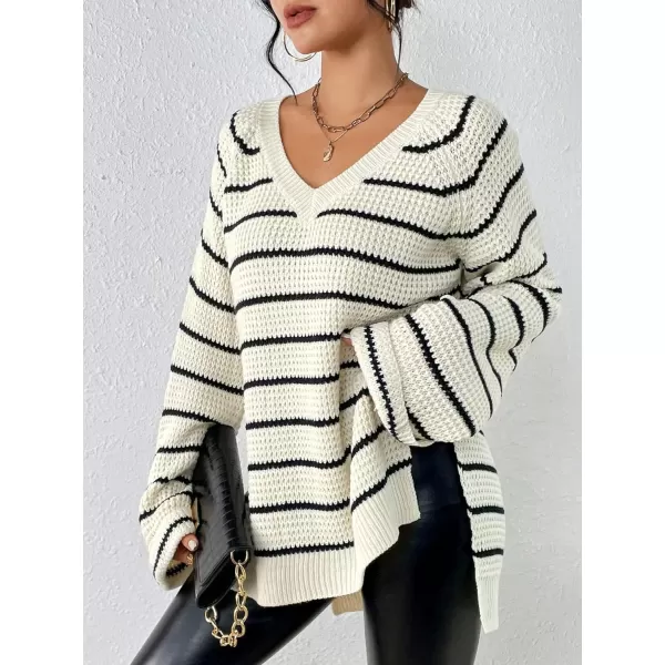 SweatyRocks Women's Striped Print Long Sleeve Sweater V Neck Split Hem Pullover Sweaters Tops