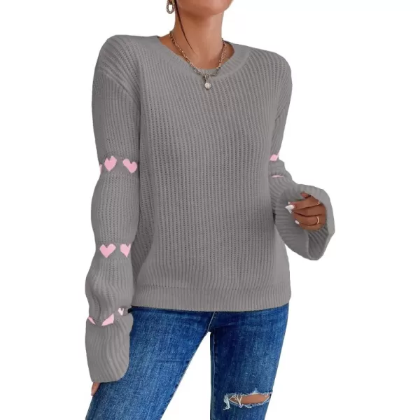 SweatyRocks Women's Casual Heart Print Round Neck Drop Shoulder Long Sleeve Knitted Pullover Sweater Top