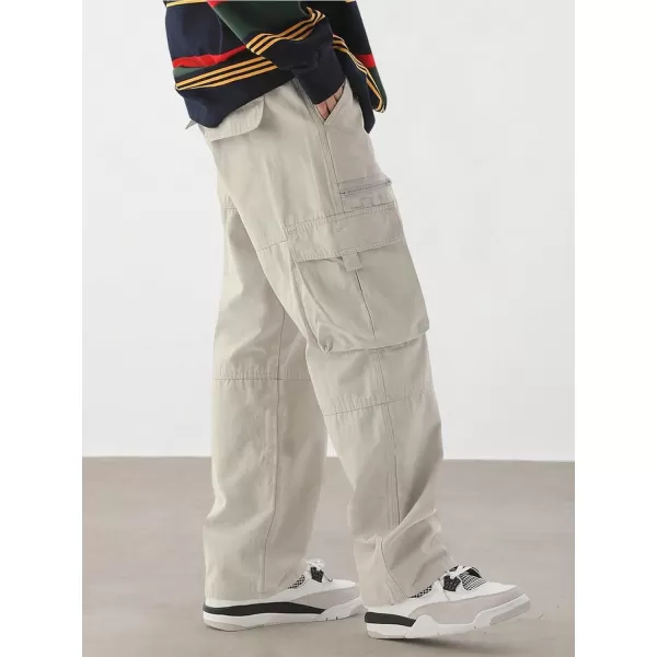 SweatyRocks Men's Straight Leg Flap Pockets Cargo Jeans Baggy Denim Pants