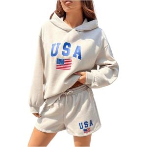 imageSweatyRocks Womens 2 Piece Fall Outfits Sets Oversized Hoodie Fleece Lounge Sets Sweatshirts Shorts SweatsuitsApricot