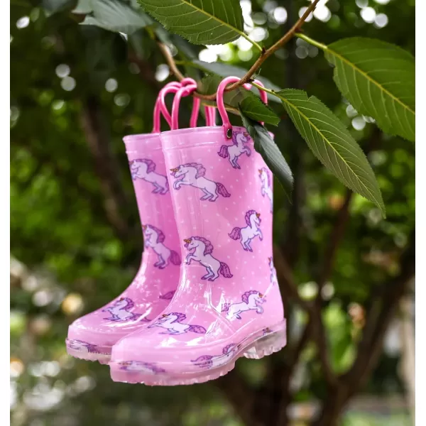imageOutee Toddler Kids Adorable Lightwight Waterproof Rain Boots Light Up by StepsPk Unc
