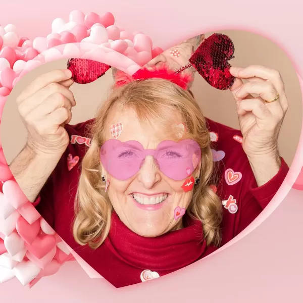 Zando Heart Shaped Sunglasses Colored Rimless Transparent Heart Glasses Unisex for Party Holiday Birthday