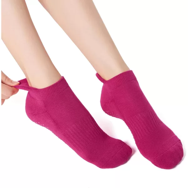 Zando Grip Pilates Socks for Women Non-slip Yoga Athletic Socks for Barre Ballet Barefoot Workout Hospital