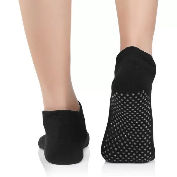 Zando Grip Pilates Socks for Women Non-slip Yoga Athletic Socks for Barre Ballet Barefoot Workout Hospital