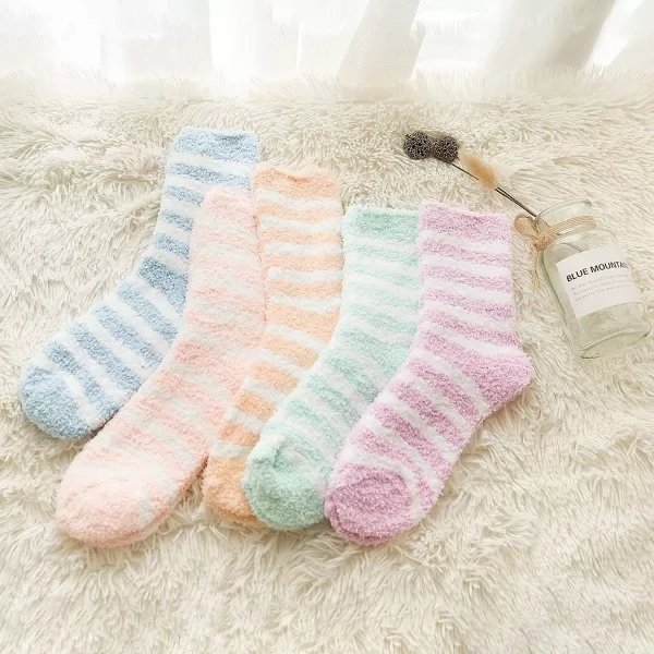 Zando Cozy Fuzzy Socks for Women Non Slip Socks Slipper Socks Fluffy Socks Hospital Socks with Grips for Women Sleep