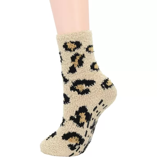 Zando Womens Fuzzy Socks with Grips Athletic Grip Socks Warm Slipper Socks Non Slip Cozy Socks Soft Thick Fluffy Socks